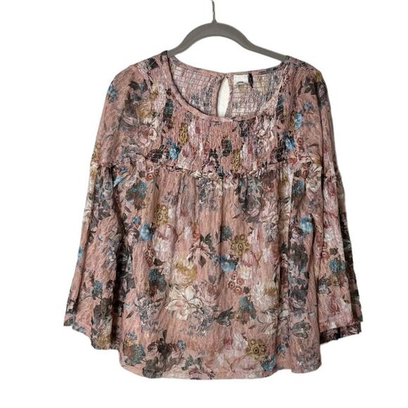 AKEMI + KIN Anthropologie Patrizia Top Smocked Lace Bell Sleeves Floral Size XS - Picture 3 of 9